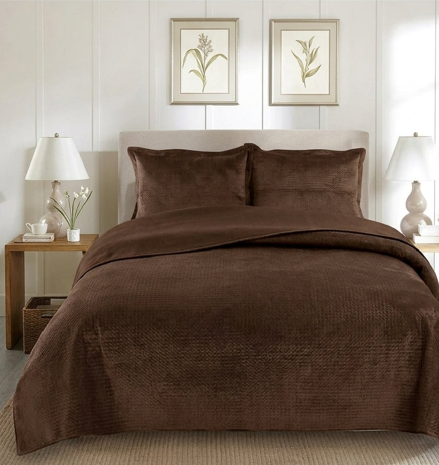Luxury Espresso Brown Velvet Bedspread Set - Ultra-Plush Quilted Coverlet