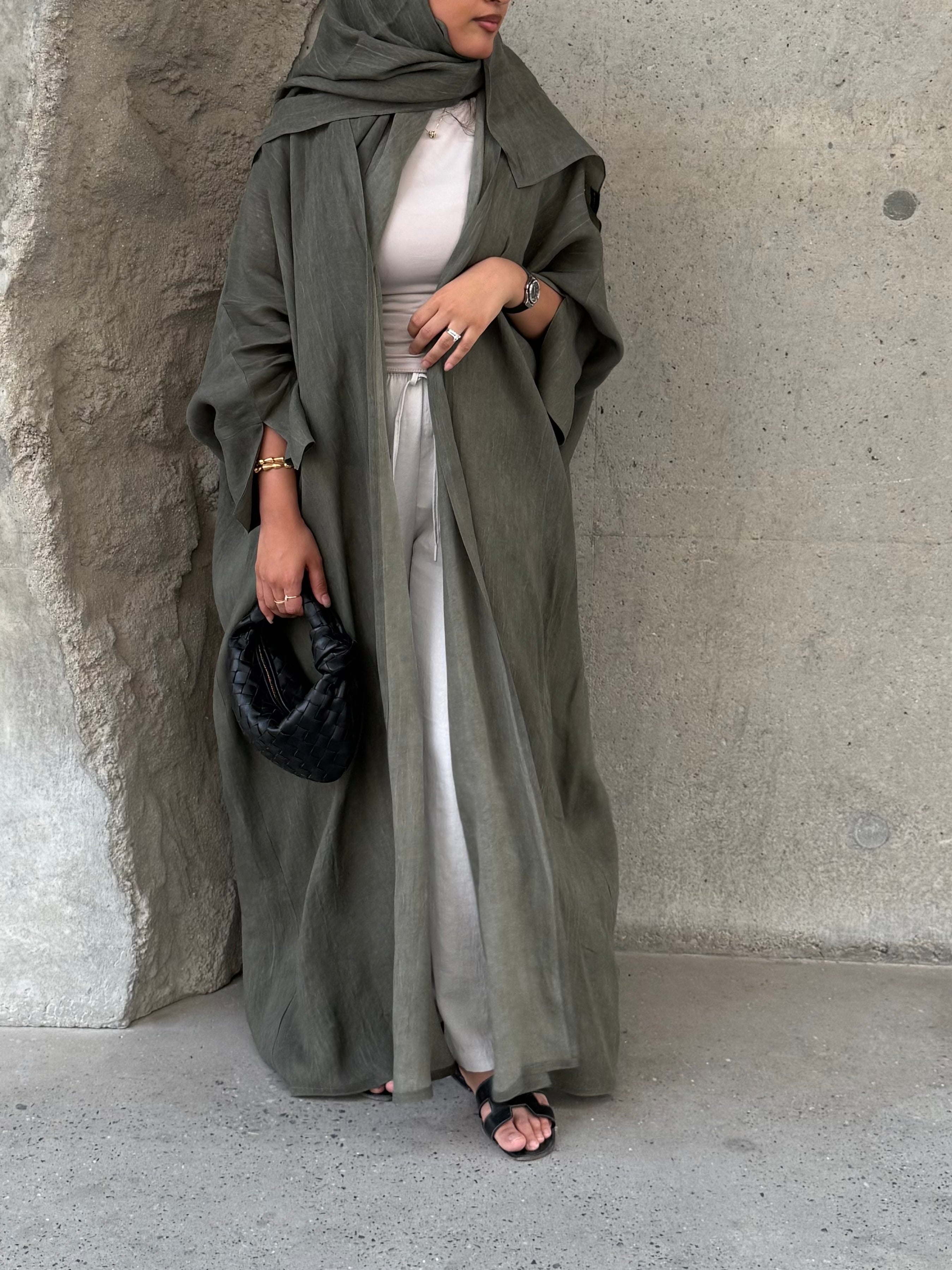 Turkish linen abaya, half-bisht cut - Green