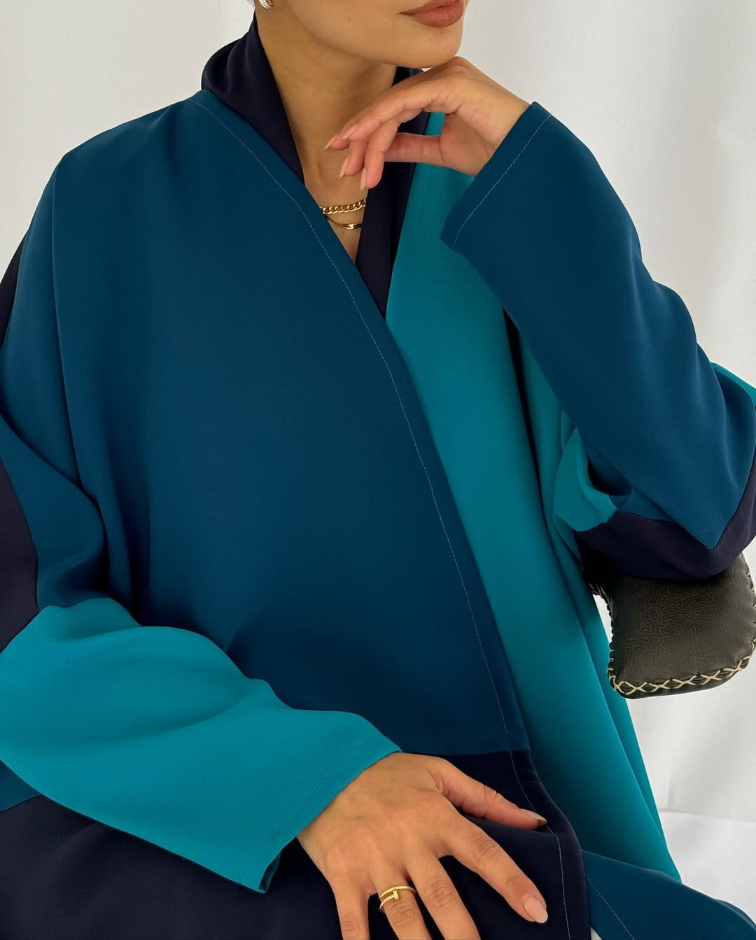 Crepe three shades abaya - Teal with shaila