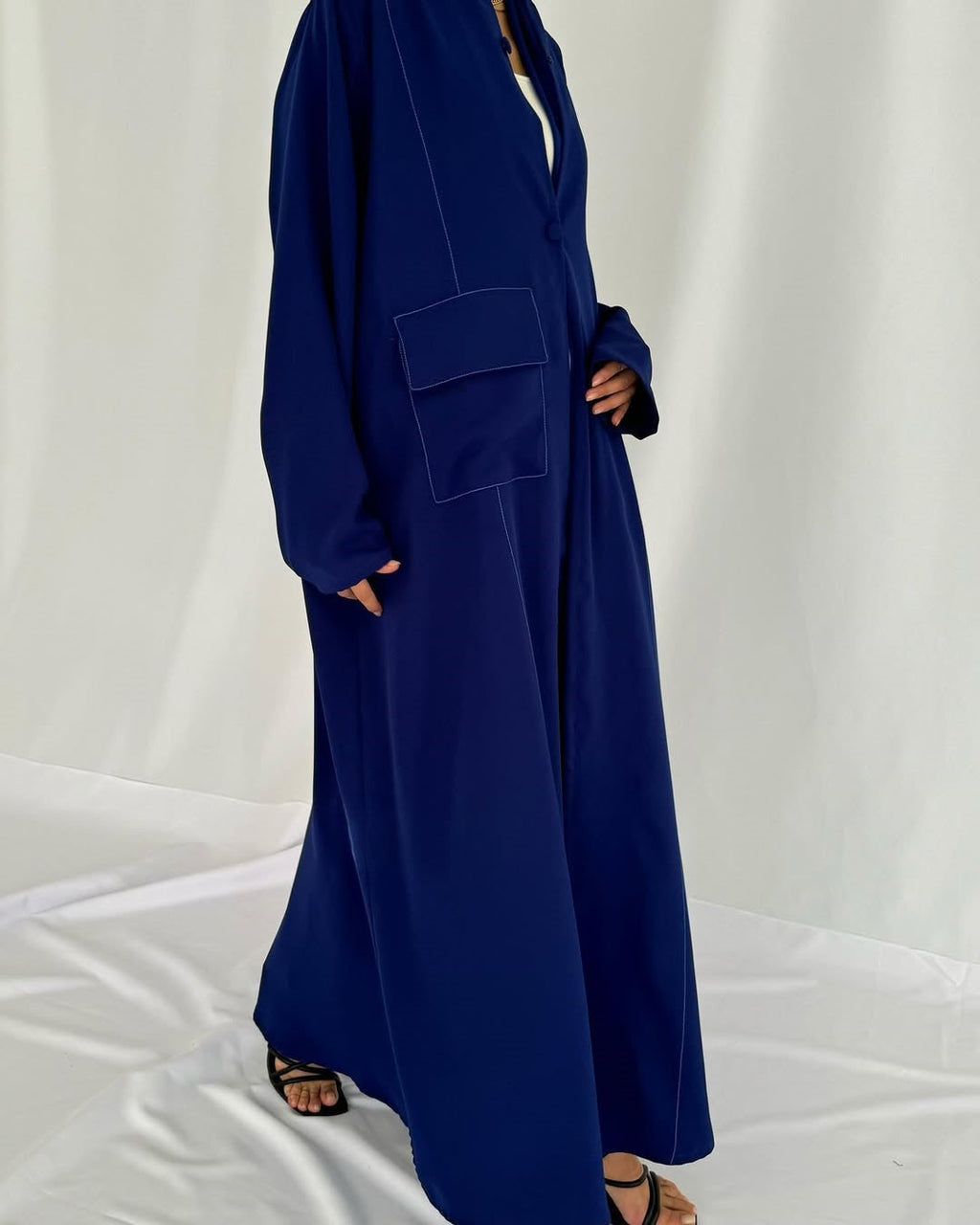 Blazer cut abaya in crepe - Royal Blue