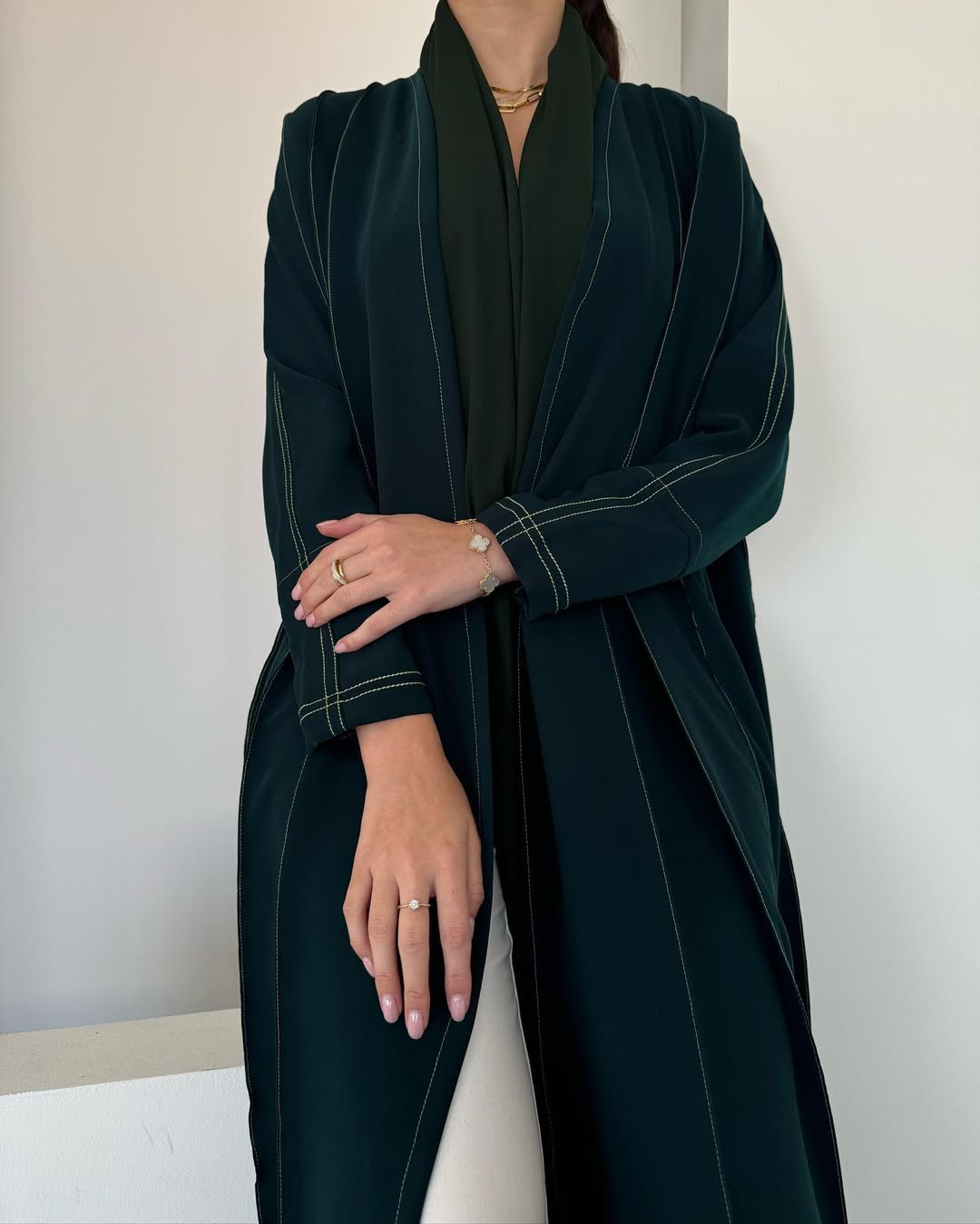 Green abaya with contrast thread