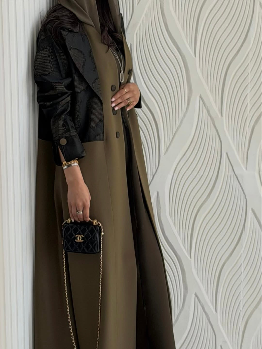 Elegant Two-Tone Open Abaya with Textured Overlay