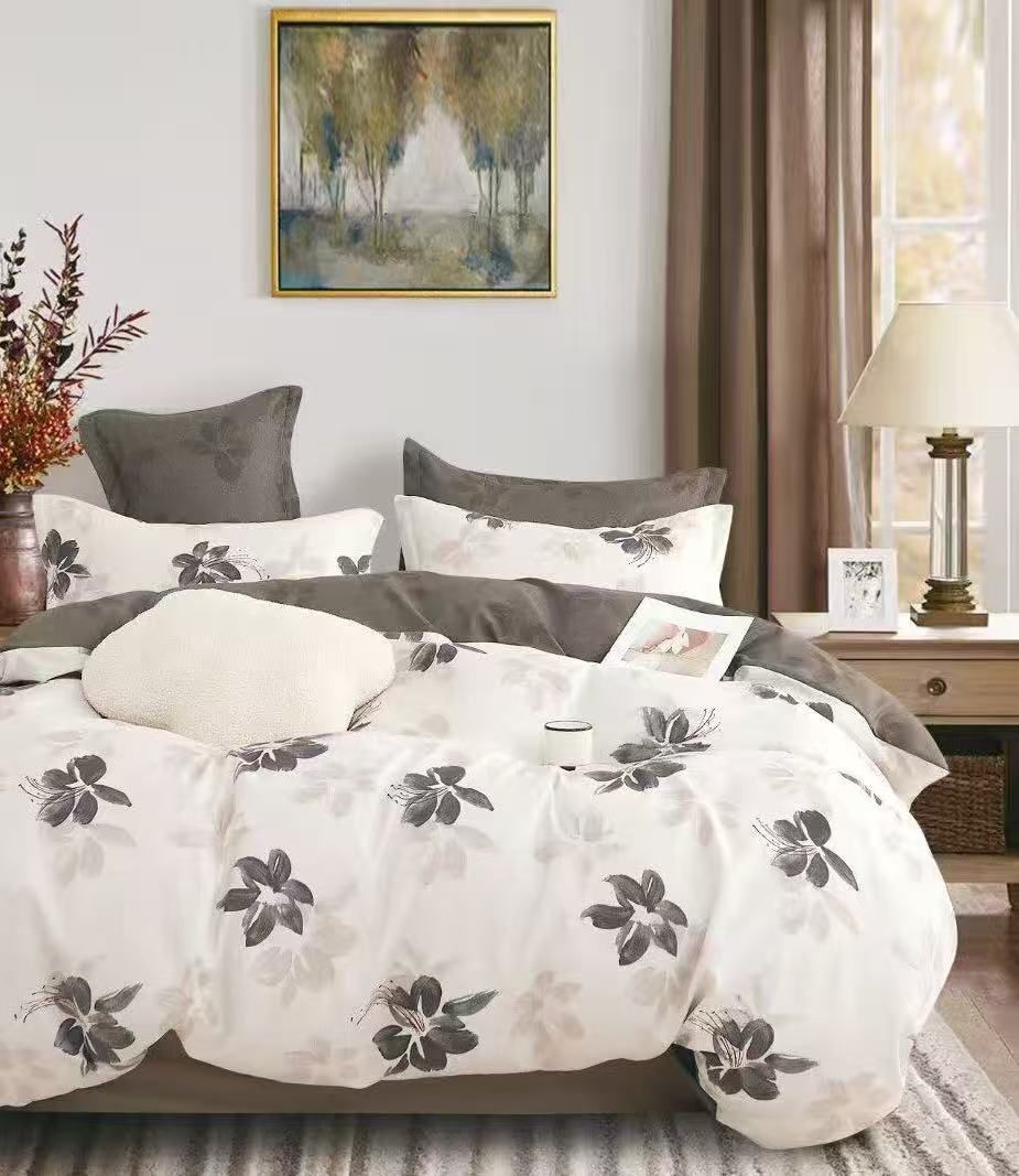 6-Piece King Size Quilt Cover Set – Luxury Bedding with Fitted Sheet & 4 Pillowcases (Multiple Designs/Variants)