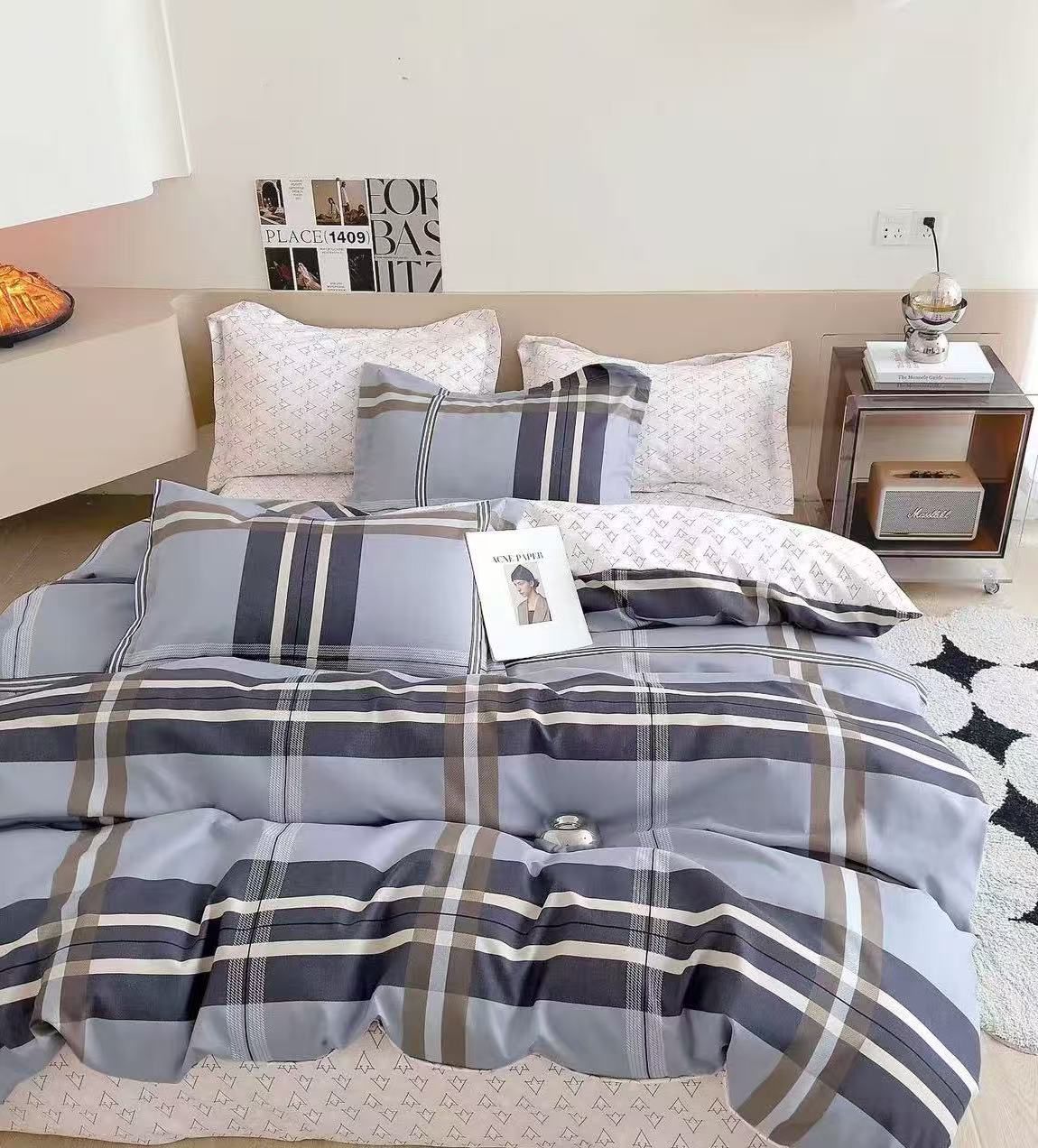 Premium Quality – Luxury Bedding with Fitted Sheet & 4 Pillowcases (Multiple Designs/Variants) 6-Piece King Size Quilt Cover Set