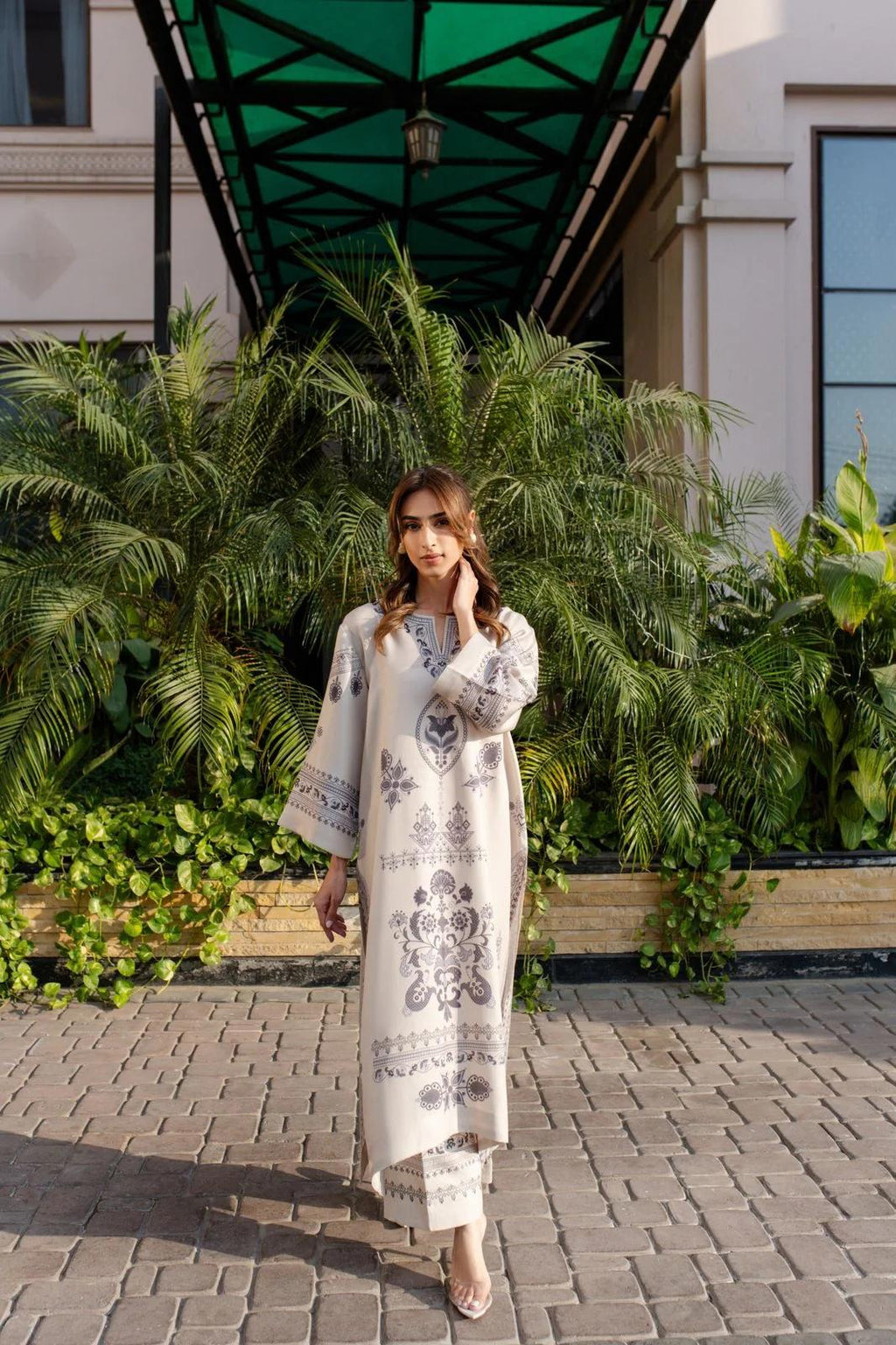 Cream Embroidered Cotton Satin Blend Kaftan Coord Set | Available in Turquoise & Black | SKU: J6137