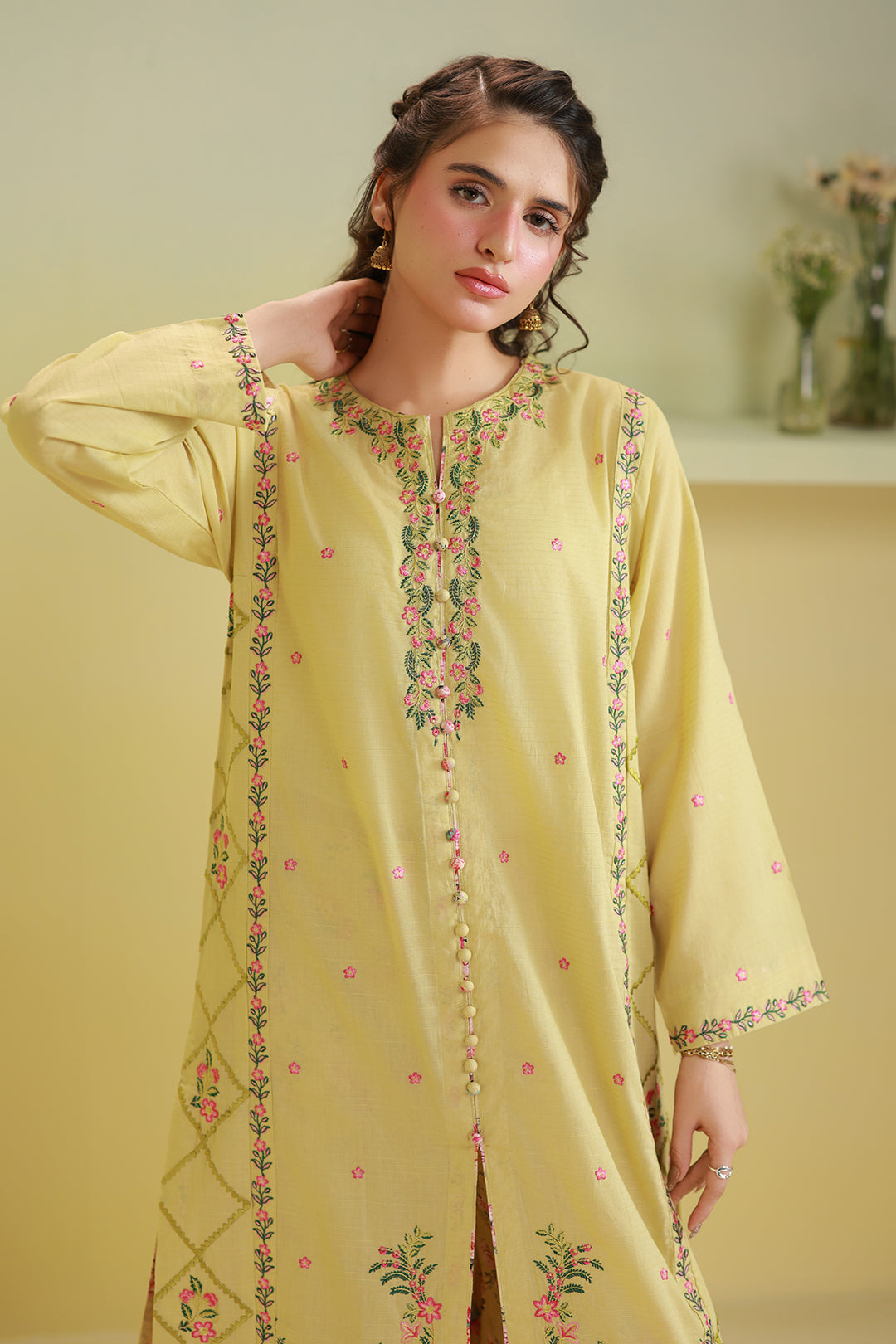 Embroidered Kurta Trouser - 2665
