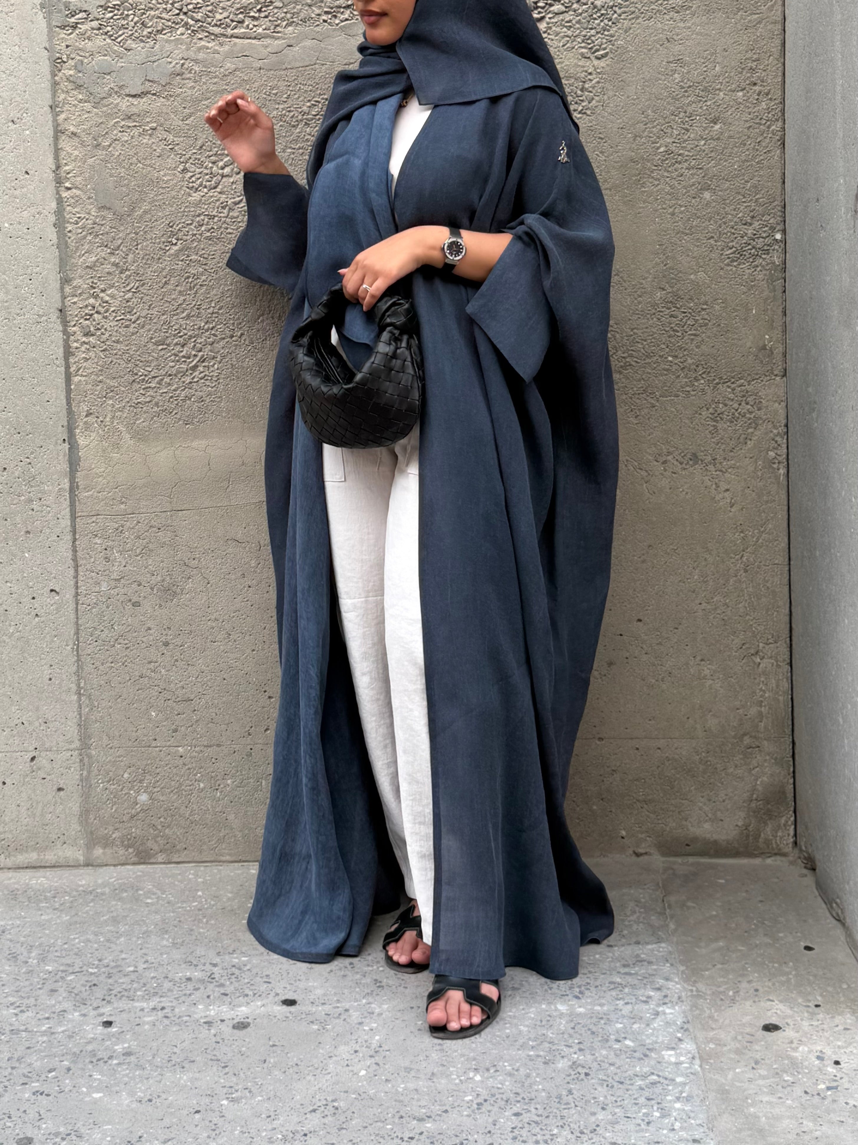 Turkish linen abaya, half-bisht cut - Blue