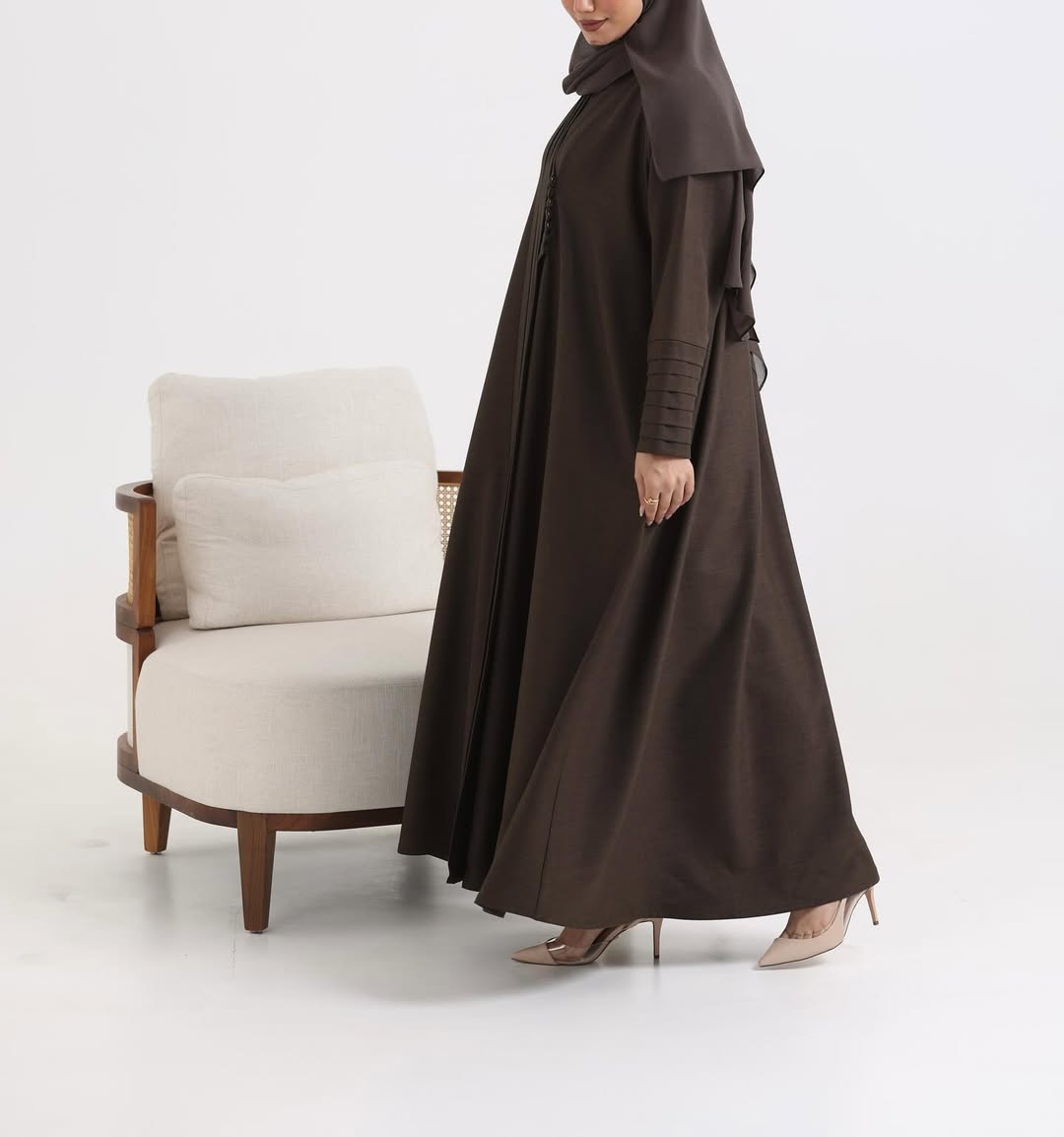 Brown Crepe pattern details Abaya